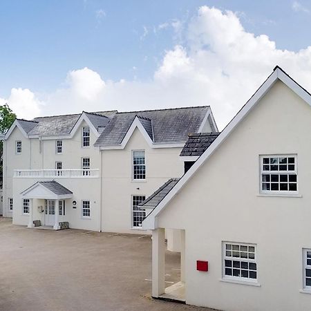 Castle At The Hideaway Apartment Tenby Exterior photo